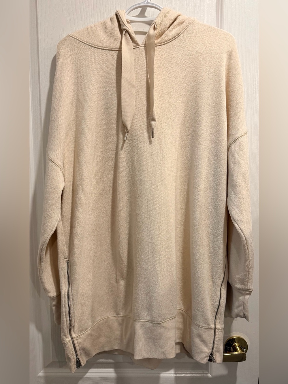 aerie Cream Zip-Hem Hooded Sweater - “worn in” look